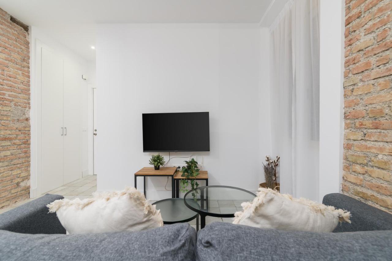 Suite Homes Sweet Alamos III Malaga Bagian luar foto