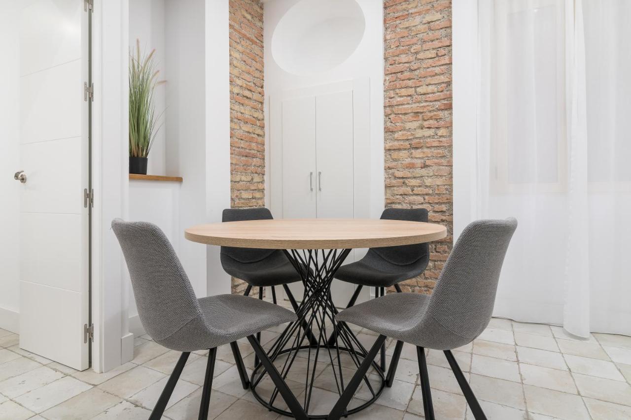 Suite Homes Sweet Alamos III Malaga Bagian luar foto